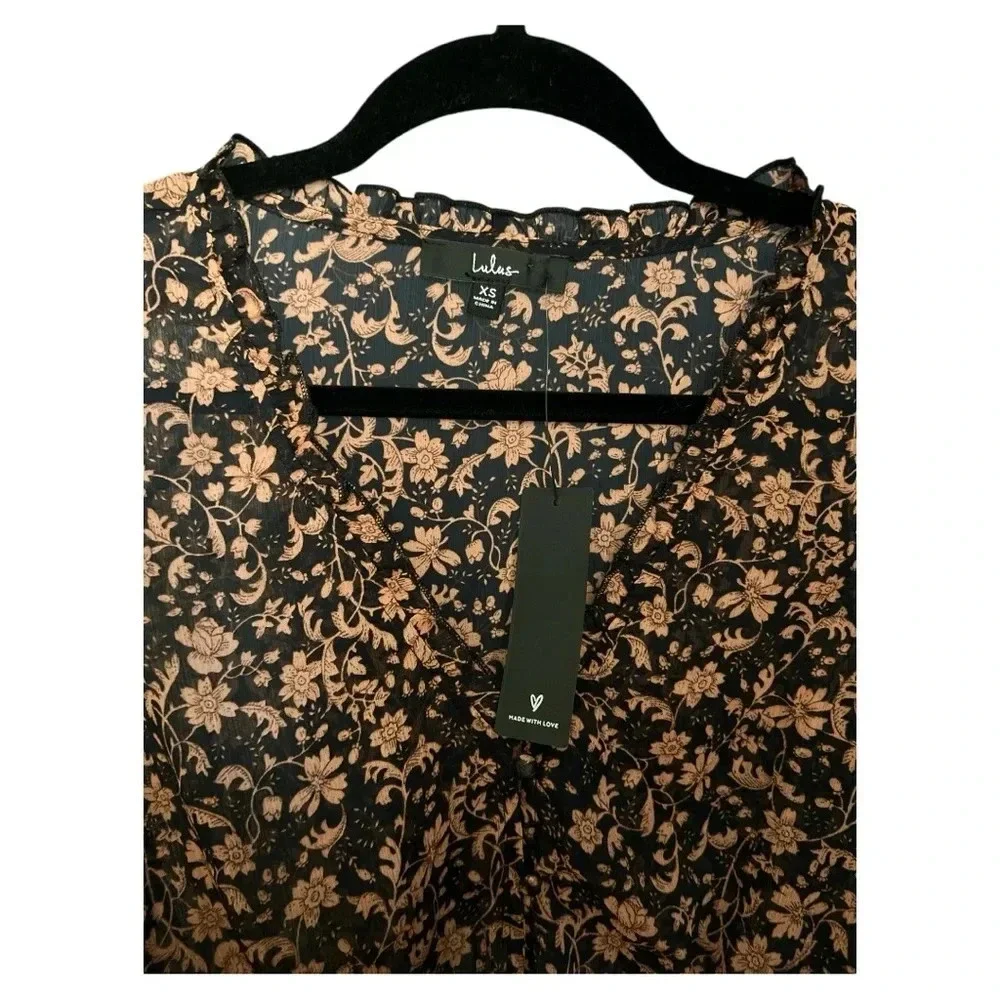 NWT Lulus She's the Sweetest Black Floral Print Long Sleeve Top size XS - Picture 4 of 7